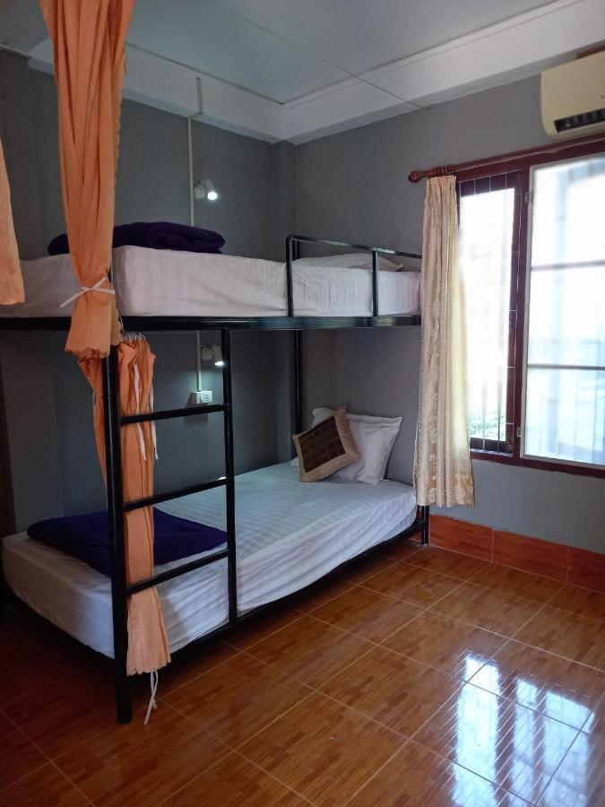 Riverside Garden Hostel Vang Vieng Exterior photo